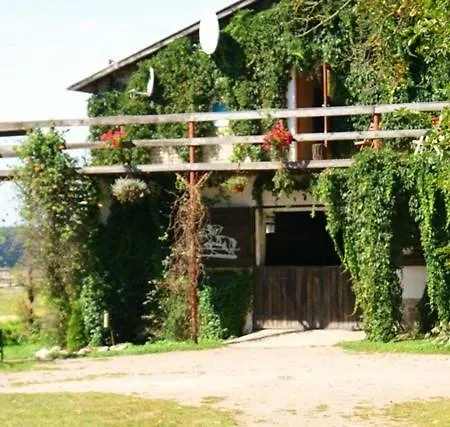 Stadnina Koni Dworek Karolewko Farm stay Drzonowo